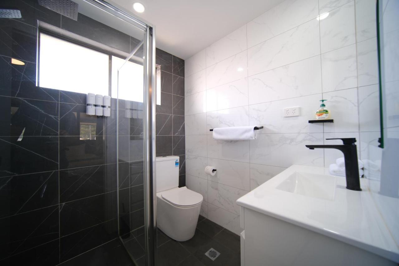 Lakeside Inn Wollongong Primbee Zewnętrze zdjęcie