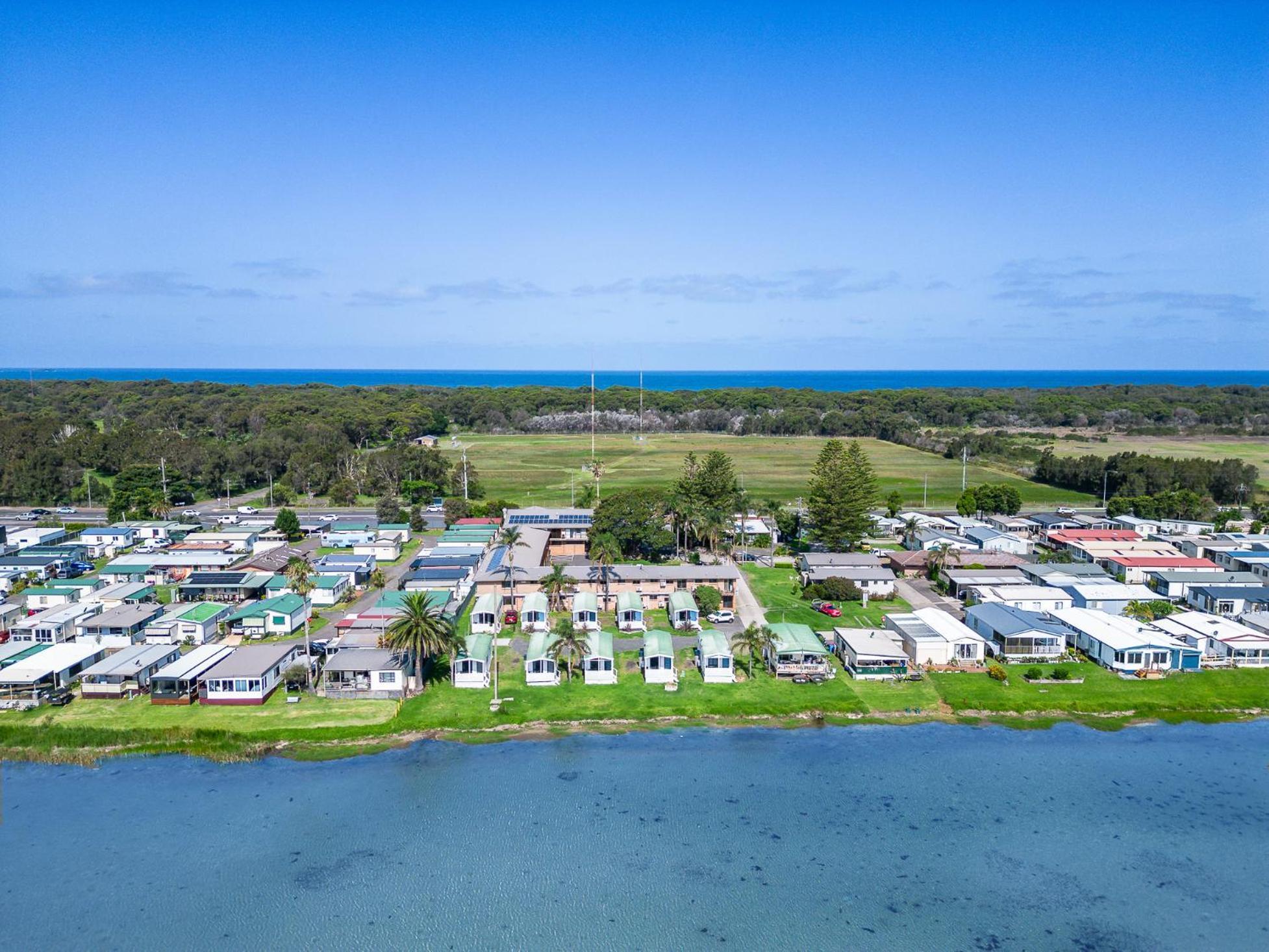 Lakeside Inn Wollongong Primbee Zewnętrze zdjęcie