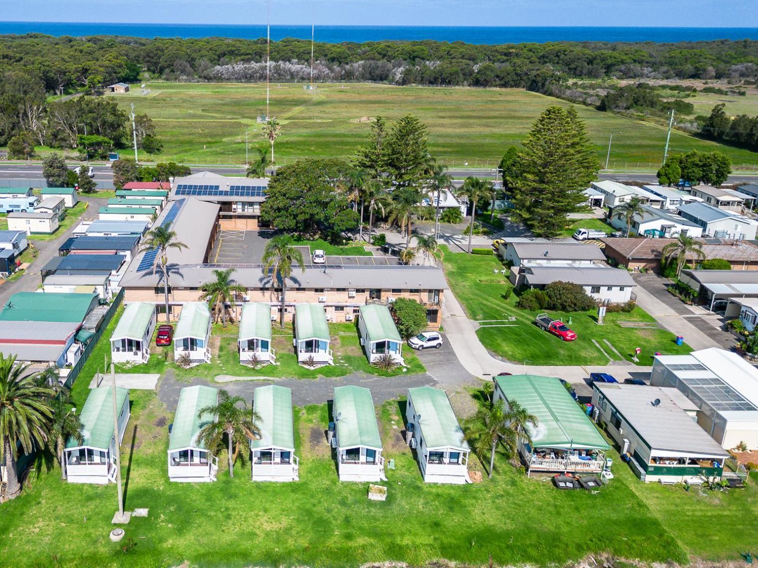 Lakeside Inn Wollongong Primbee Zewnętrze zdjęcie
