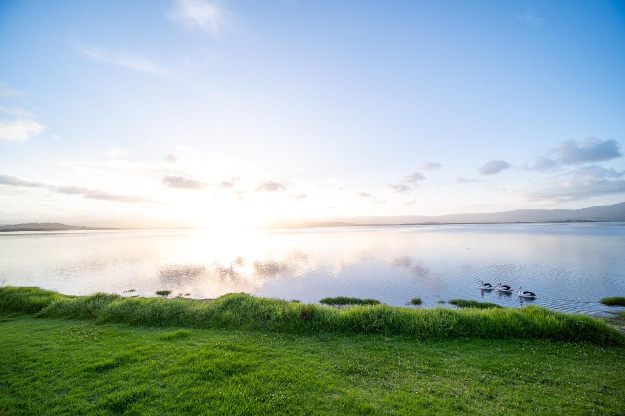 Lakeside Inn Wollongong Primbee Zewnętrze zdjęcie